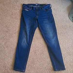 Old Navy Rockstar Super Skinny 12